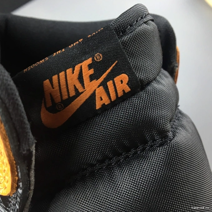 Air Retro 3.0 High Shattered - Jordan 1 555088-028 Backboard 0720